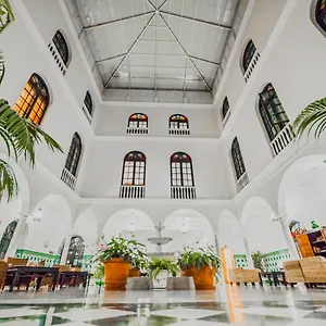 https://senator-cadiz-spa-hotel.es-andalucia.com